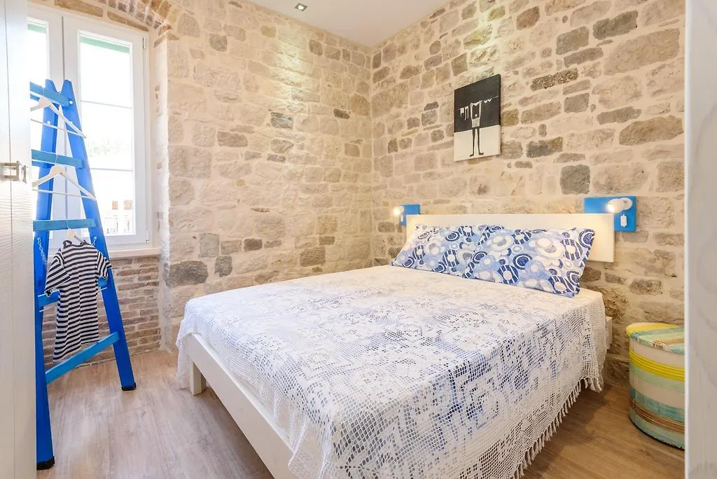 Apartments Kaja Trogir