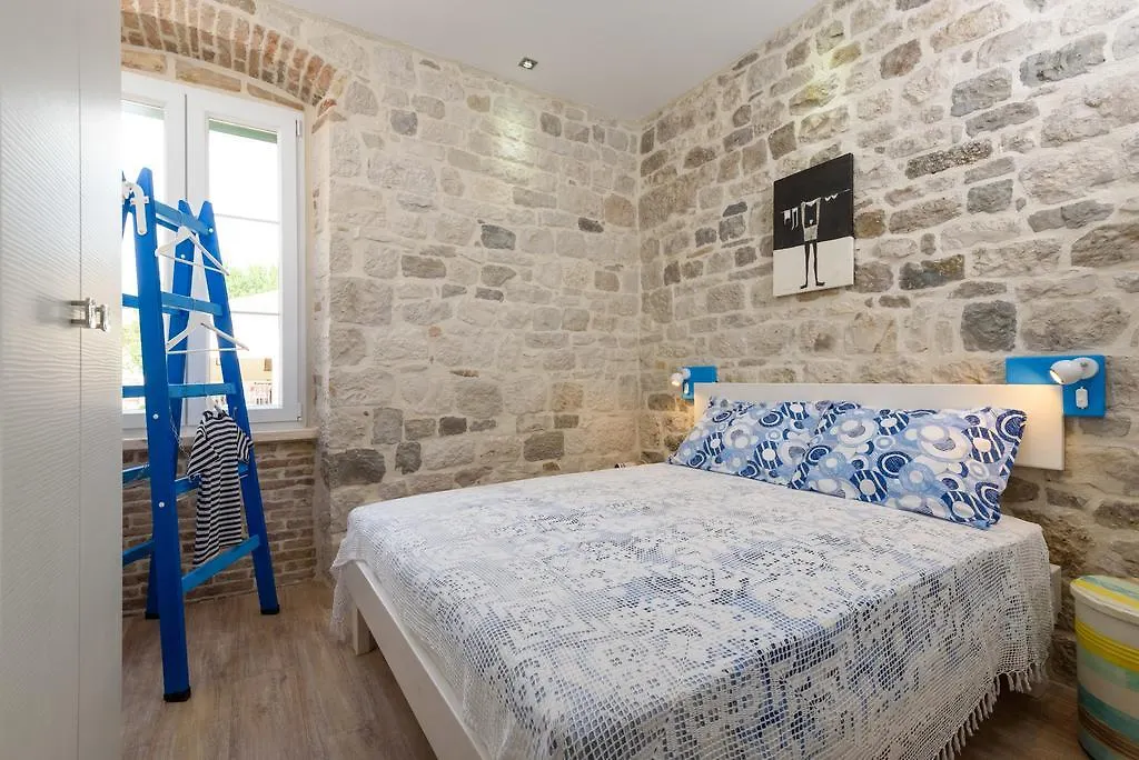 Apartments Kaja Trogir